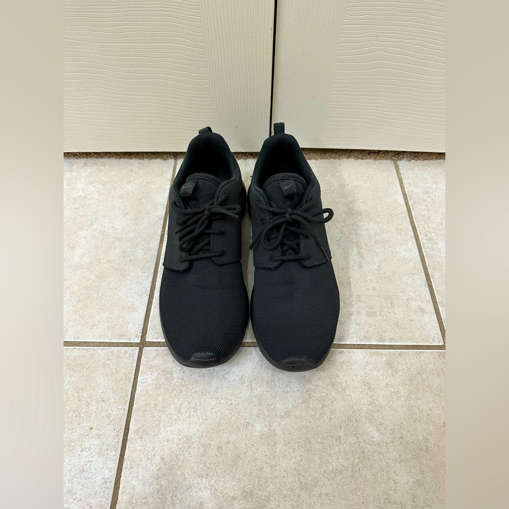 Nike shoes